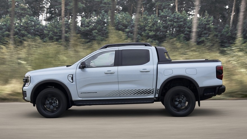 Новый Ford Ranger PHEV в Европе по мощности уступает только Raptor