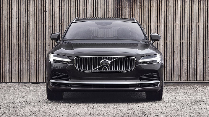 Седан Volvo ES90 показался на первых тизерах